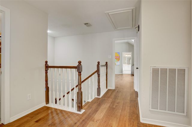 1135 Enclave Square W, Houston, TX 77077