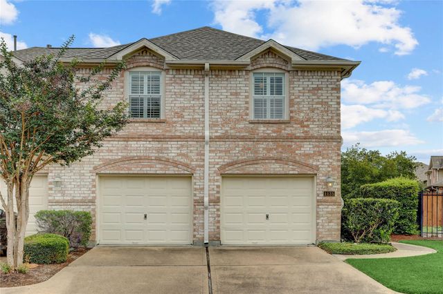 1135 Enclave Square W, Houston, TX 77077