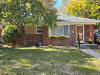 9315 San Jose, Redford, MI 48239