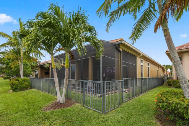 11856 Leon Circle N, Parkland, FL 33076