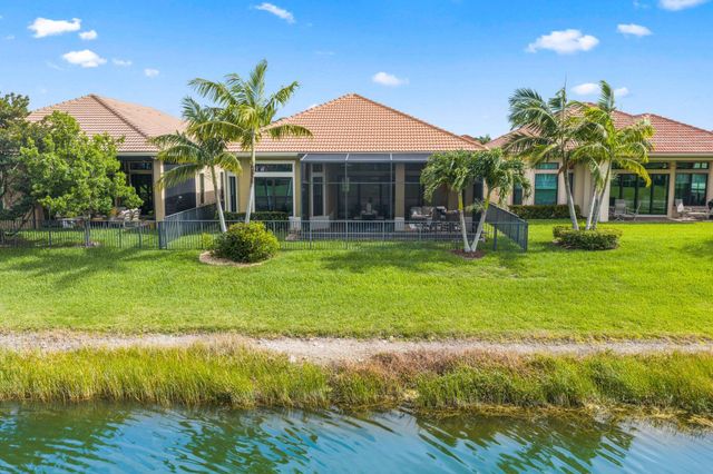 11856 Leon Circle N, Parkland, FL 33076