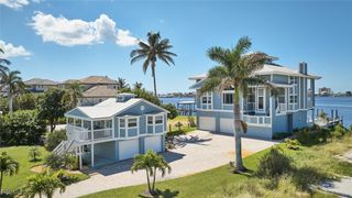 950 San Carlos DR, Fort Myers Beach, FL 33931