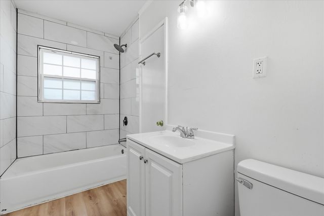 610 Crescent Street, Denton, TX 76201