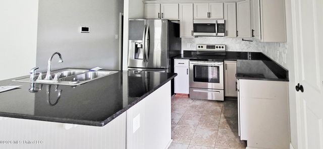 14086 Harley Drive, D'iberville, MS 39540