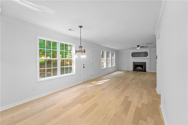 6913 Wynmeadow Drive, Stone Mountain, GA 30087