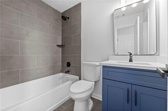 6913 Wynmeadow Drive, Stone Mountain, GA 30087