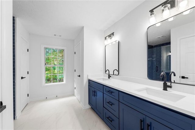 6913 Wynmeadow Drive, Stone Mountain, GA 30087