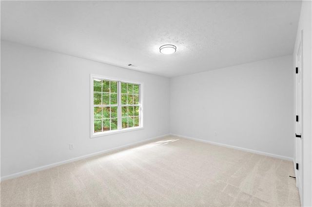 6913 Wynmeadow Drive, Stone Mountain, GA 30087