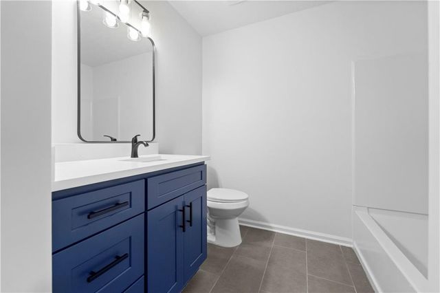 6913 Wynmeadow Drive, Stone Mountain, GA 30087