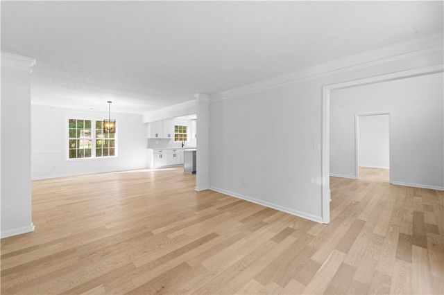 6913 Wynmeadow Drive, Stone Mountain, GA 30087