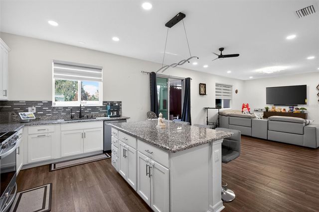 9544 CLARKWILD PLACE, Seffner, FL 33584