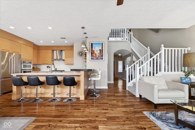 8079 Lower Bay Lane, Indianapolis, IN 46236