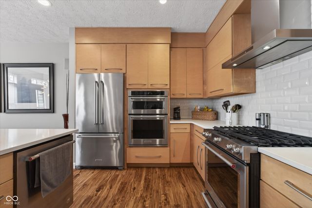 8079 Lower Bay Lane, Indianapolis, IN 46236