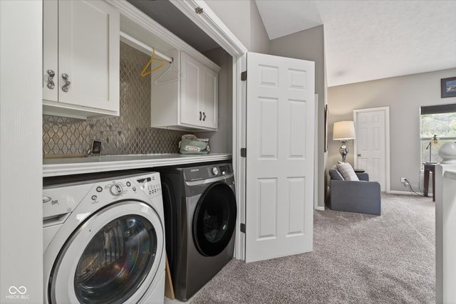 8079 Lower Bay Lane, Indianapolis, IN 46236