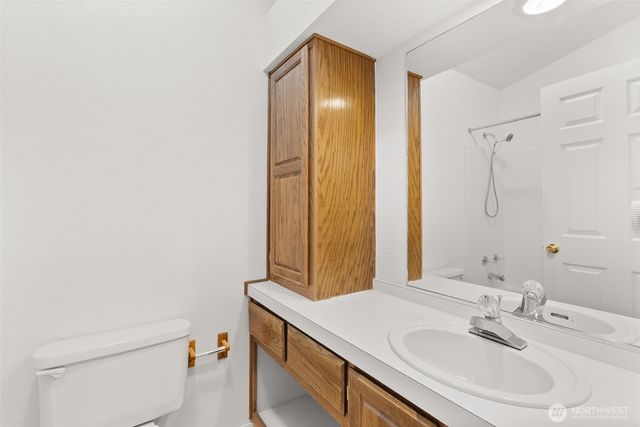 615 California Avenue, South Bend, WA 98586