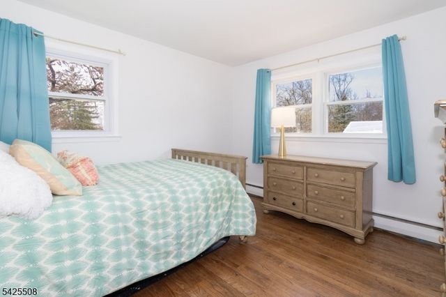 35 Sanford Dr, Randolph Twp., NJ 07869