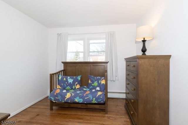 35 Sanford Dr, Randolph Twp., NJ 07869