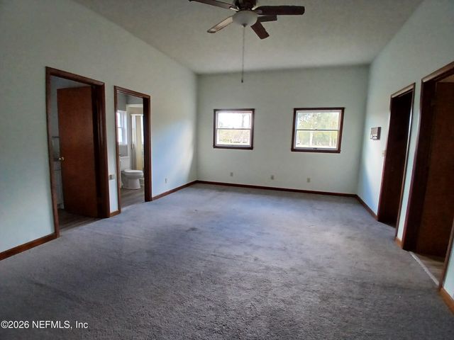 43047 WOODLAND Lane, Callahan, FL 32011