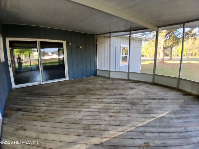 43047 WOODLAND Lane, Callahan, FL 32011