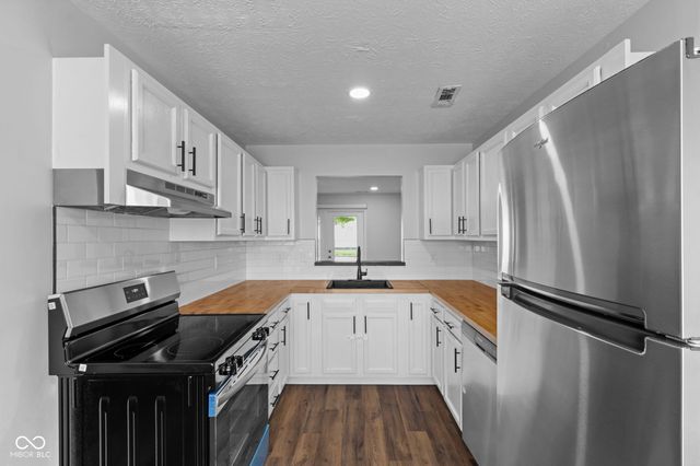 1315 S Senate Avenue, Indianapolis, IN 46225