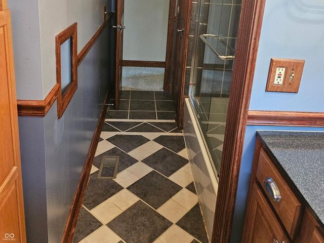 7855 Bluff Road, Indianapolis, IN 46217