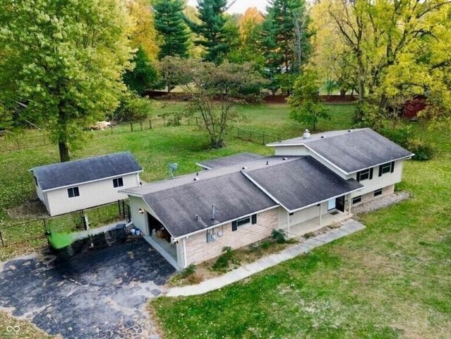 7855 Bluff Road, Indianapolis, IN 46217