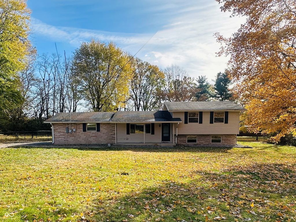 7855 Bluff Road, Indianapolis, IN 46217