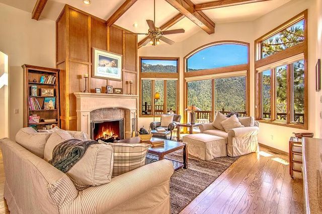 54560 Craghill Drive, Idyllwild, CA 92549