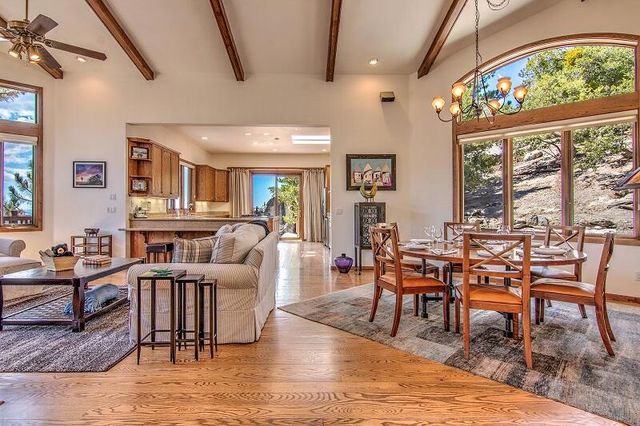 54560 Craghill Drive, Idyllwild, CA 92549