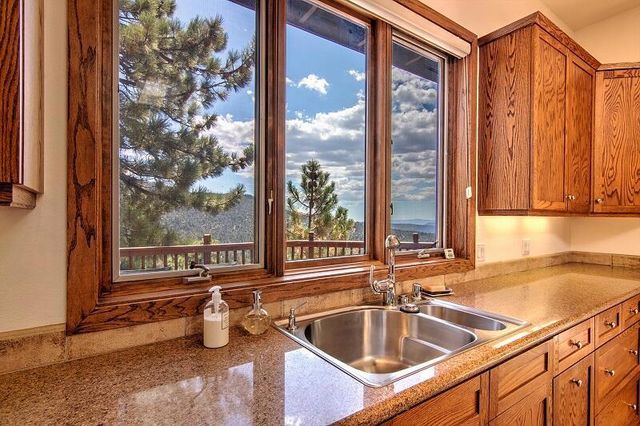 54560 Craghill Drive, Idyllwild, CA 92549