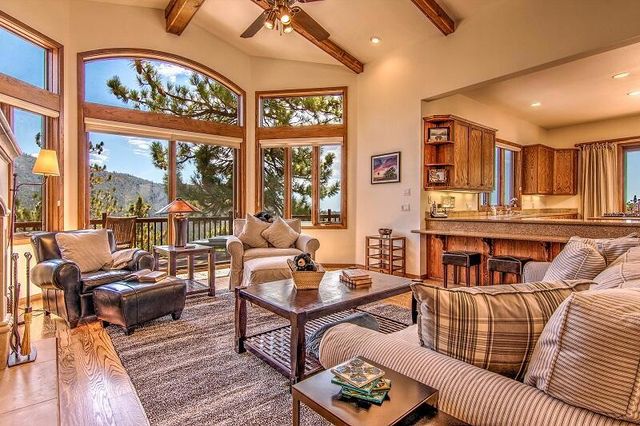 54560 Craghill Drive, Idyllwild, CA 92549