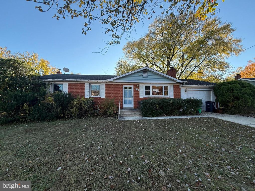 2009 TINKER DR, Fort Washington, MD 20744