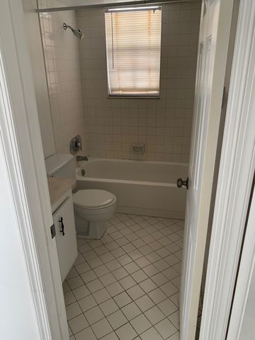 4688 Oak Terrace Drive, Greenacres, FL 33463