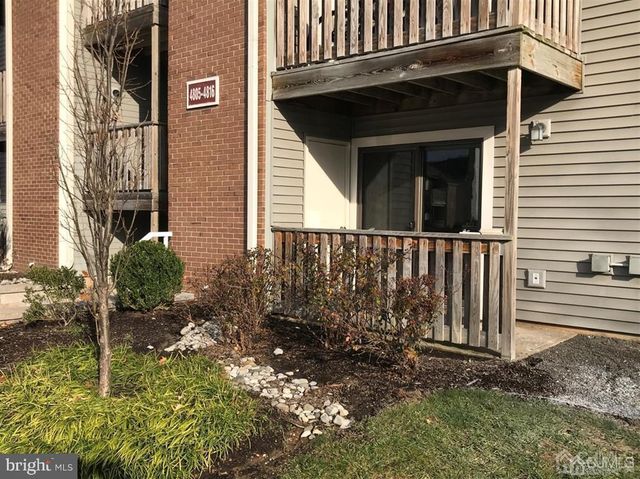 4811 RAVENS CREST DR, Plainsboro, NJ 08536