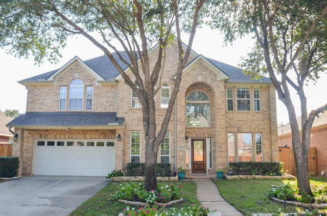 723 Overdell Drive, Sugar Land, TX 77479