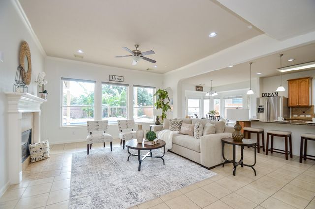 723 Overdell Drive, Sugar Land, TX 77479