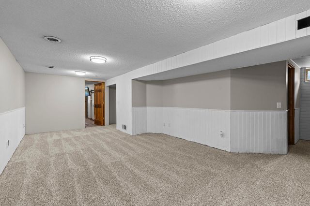9894 Hall Avenue NE, Monticello, MN 55362