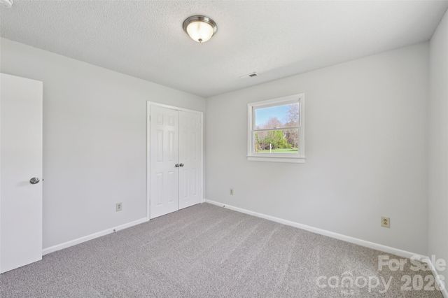 115 S Withrow Drive, Shelby, NC 28150