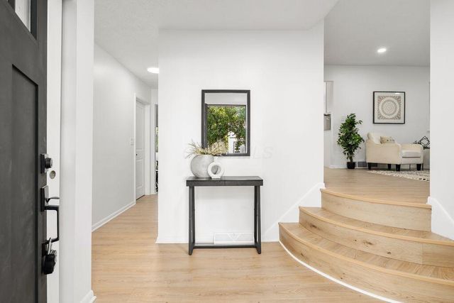 847 Promise Court, Reynoldsburg, OH 43068