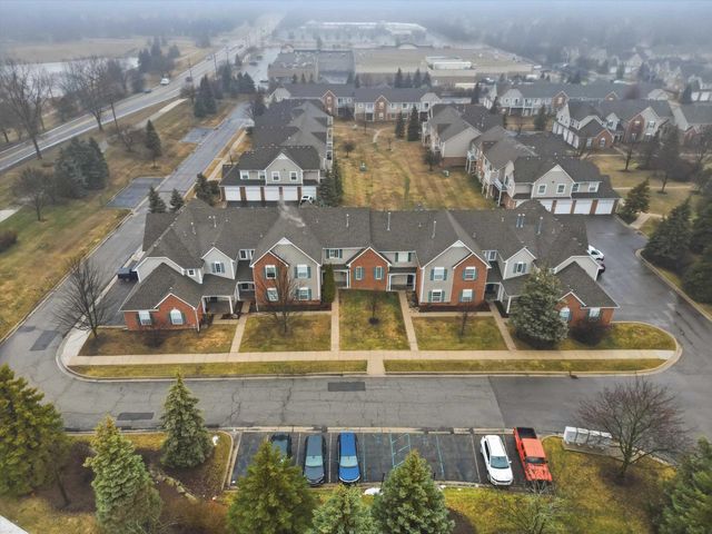 1985 Monarch Drive, Shelby Twp, MI 48316