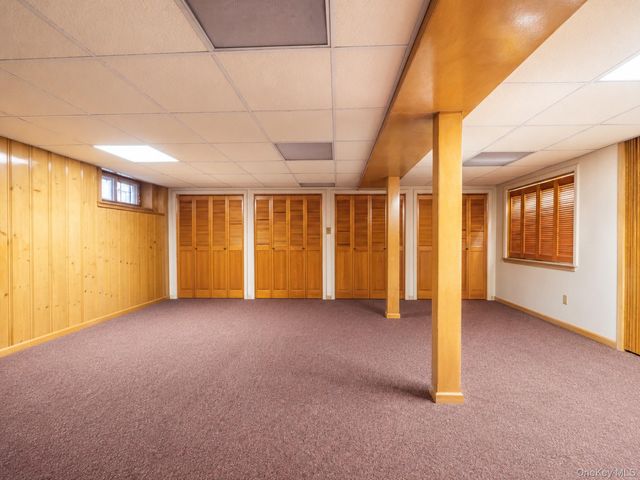 76-26 176th Street, Fresh Meadows, NY 11366