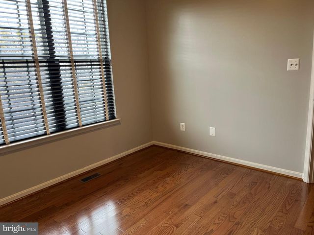 53 COMPOUND CIR, Martinsburg, WV 25403