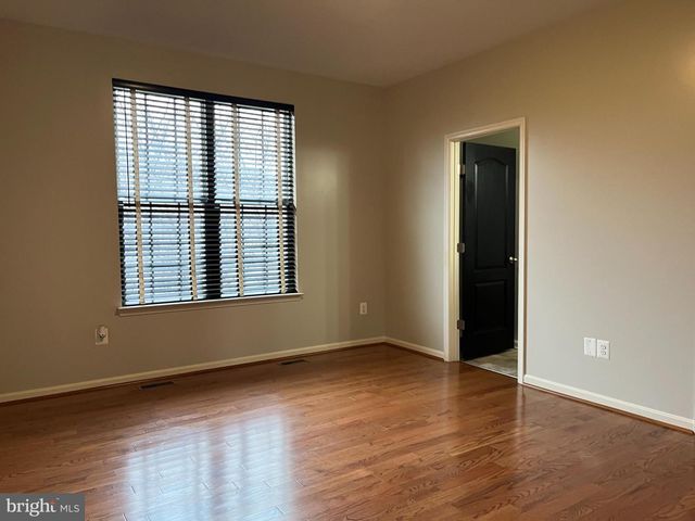 53 COMPOUND CIR, Martinsburg, WV 25403