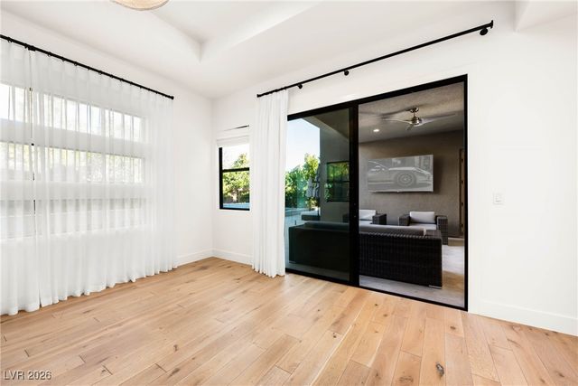 6 Garden Shadow Lane, Las Vegas, NV 89135