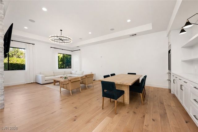 6 Garden Shadow Lane, Las Vegas, NV 89135