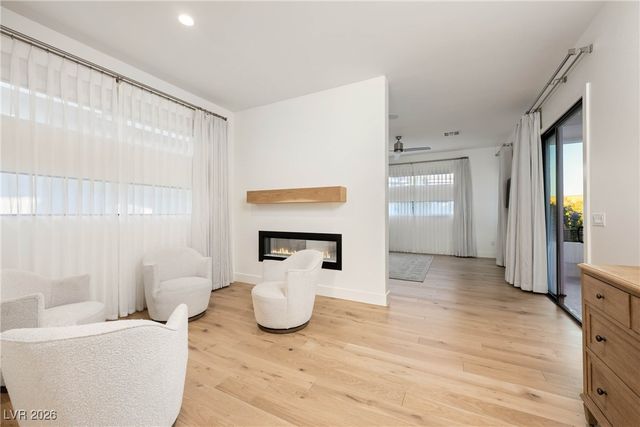 6 Garden Shadow Lane, Las Vegas, NV 89135