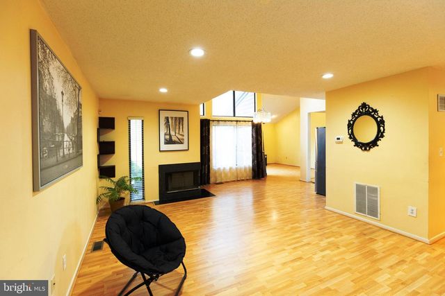 251 SAYRE DRIVE, Princeton, NJ 08540