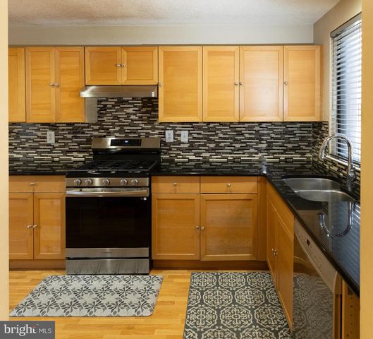 251 SAYRE DRIVE, Princeton, NJ 08540