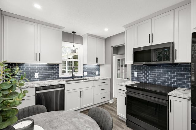 7509 Pillsbury Avenue S, Richfield, MN 55423