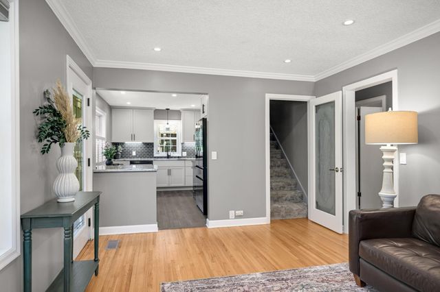 7509 Pillsbury Avenue S, Richfield, MN 55423